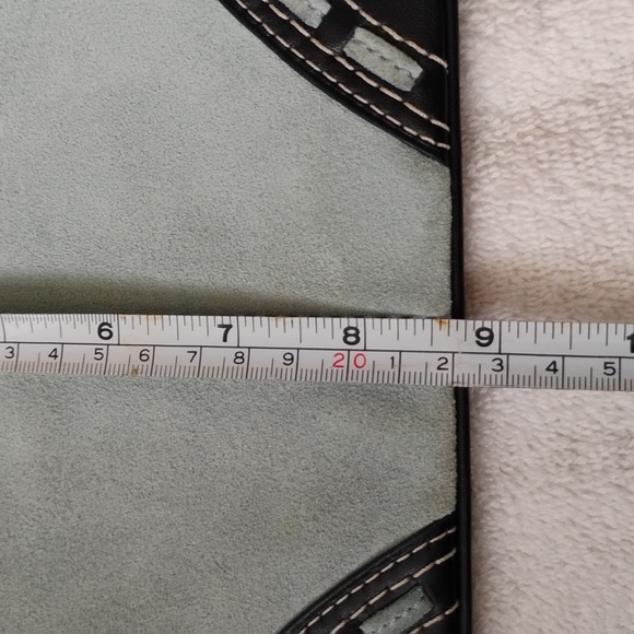 Coach Crossbody Bag! - Picture 8 of 9